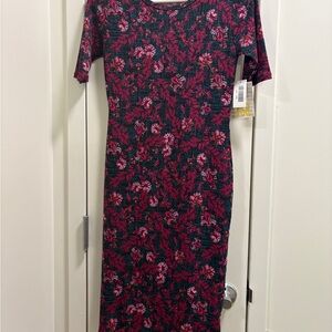 Black Midi Dress with Short Sleeves